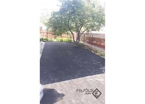 Műfű telepítés közben 5